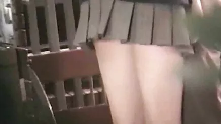 Gái ở xec loanluan nhà,