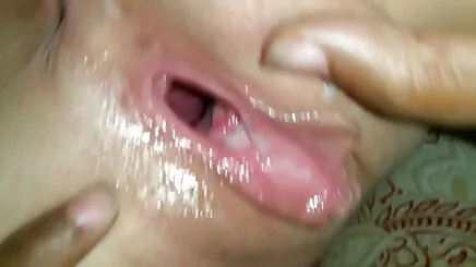 Cô GÁI từ trường, phim sex loan luan 18 cạo thương