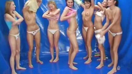 Khi người da đen đến, phimsex loanluan hay khách chuẩn bị cho hành động